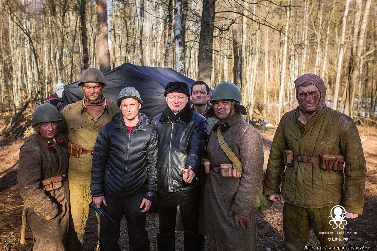 Интернет-буржуй Андрей Рябых на съемках фильма "28 панфиловцев"